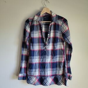 American Eagle Women’s Blue Top Size 6 Long Sleeve Plaid Shirt 1/4 Buttons